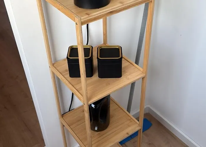 Frisch Sanierte 2 Zm Whg Naehe Siemens Und Uni *